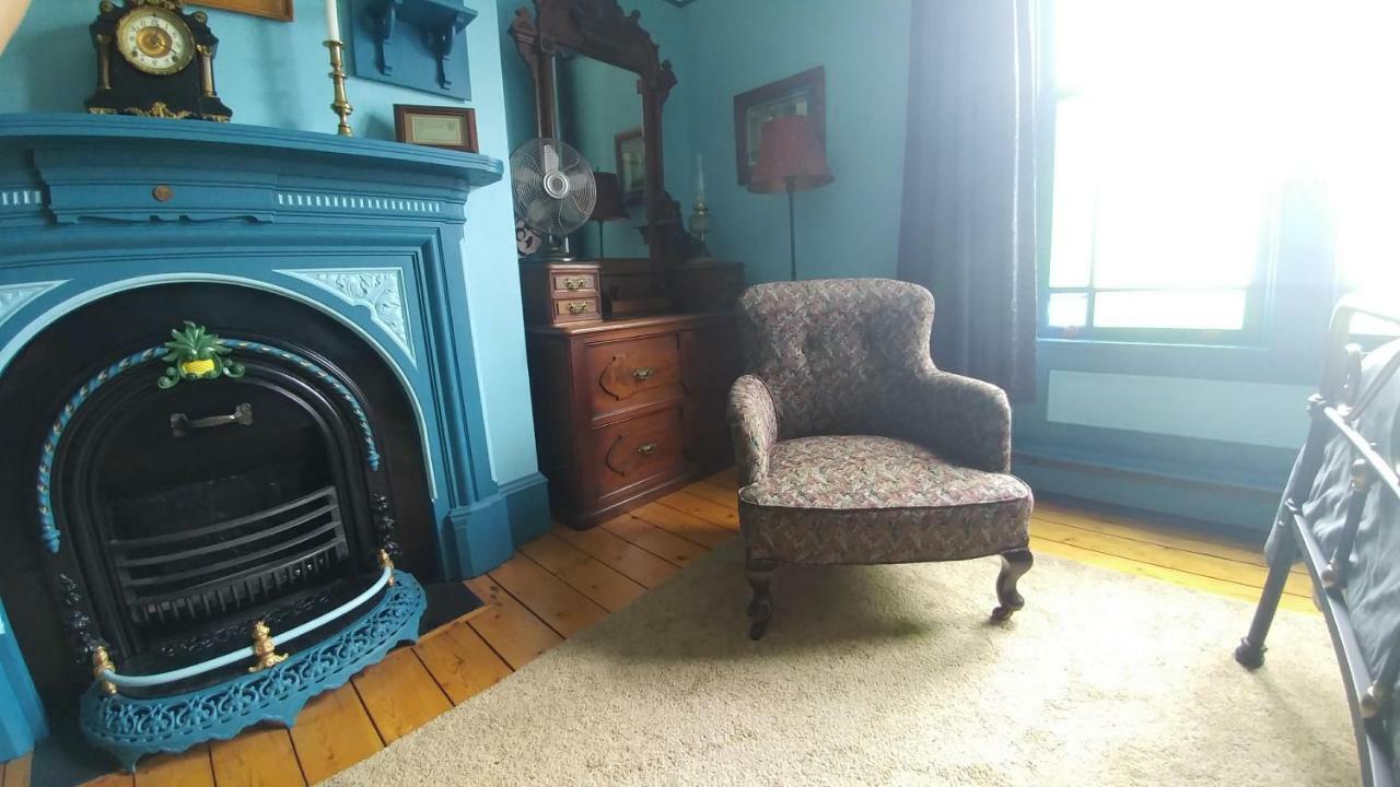 Gower Manor Historic Bed & Breakfast St. John's Exteriör bild